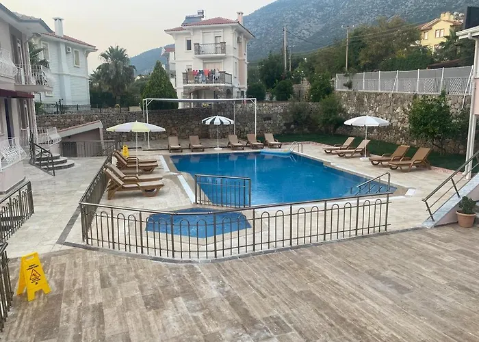 לינה וארוחת בוקר Bella Rose *