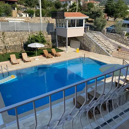 Bella Rose Oda ve Kahvaltı *